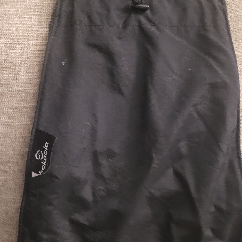 Kokoala Black Adjustable Coat Insert